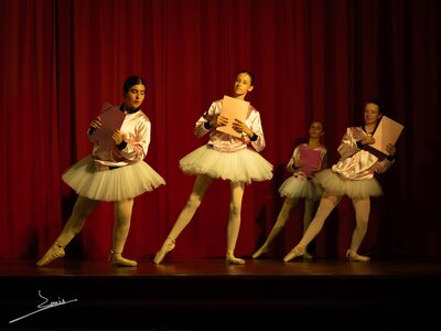 Danse , ACWR3875