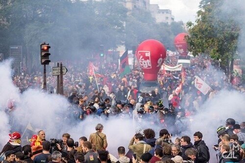 Photo d'une manifestation violente