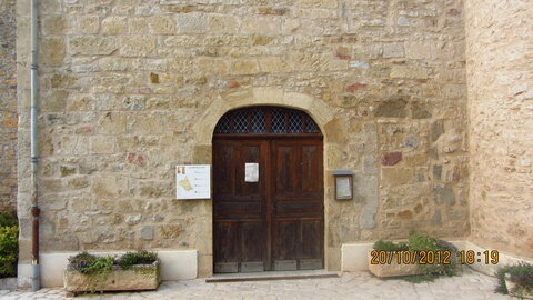 Lugan (Aveyron), Porte de l'église de Lugan