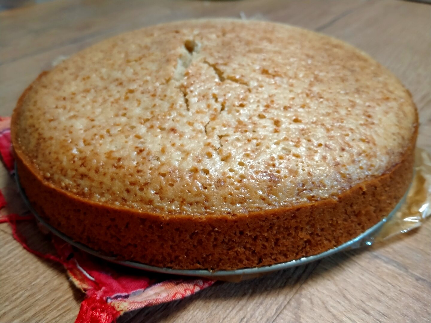 Gâteau moelleux au citron démoulé