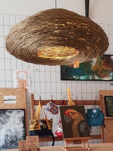 031 Faut-l'fer-luminaires-galerie, Vitrine01