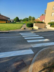 Parking école, 20250619_073727