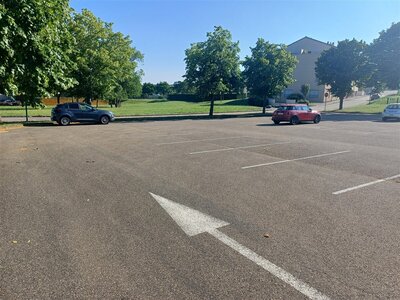 Parking école, 20250620_181950