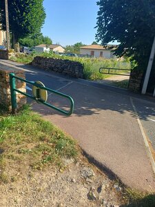 Parking école, 20250620_182320