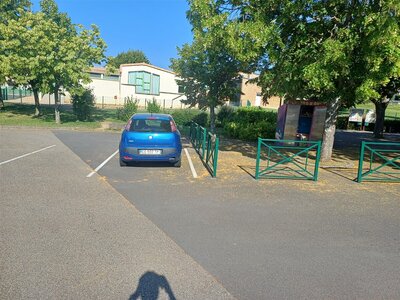 Parking école, 20250622_090908