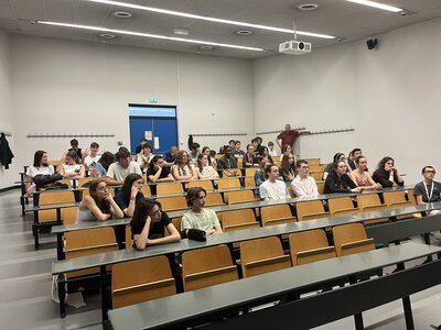Stage Faire des mathématiques autrement, juin 2025, A-ateliers-b-7