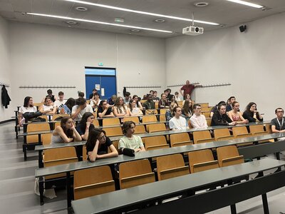Stage Faire des mathématiques autrement, juin 2025, A-ateliers-b-6