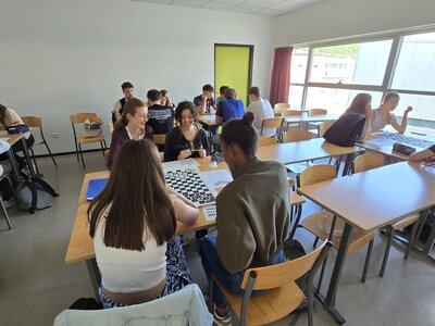 Stage Faire des mathématiques autrement, juin 2025, A-rithmo-8