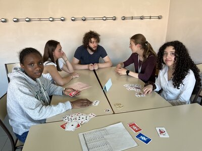 Stage Faire des mathématiques autrement, juin 2025, A-tuteurs+bridge-2