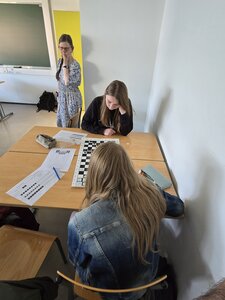 Stage Faire des mathématiques autrement, juin 2025, B-rithmo-5