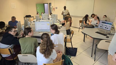 Stage Faire des mathématiques autrement, juin 2025, B-ateliers-10