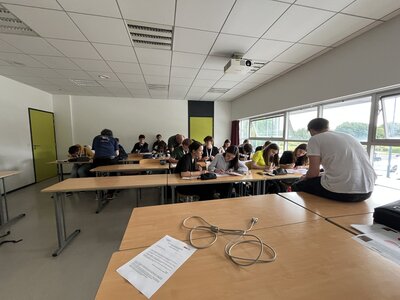 Stage Faire des mathématiques autrement, juin 2025, A-ateliers-5