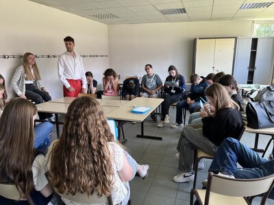 Stage Faire des mathématiques autrement, juin 2025, B-animatuteurs-4