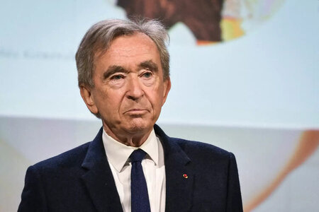 Galerie des affreux, bernard arnault
