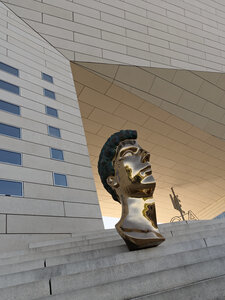 @fmbdx@piaille.fr 2025, La Méca, Bordeaux, Sculpture de Benoît Maire