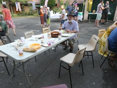 2025 07 05-Les 40 ANS de MANGEPOMMES, P1011855-Une première lui qui n’est jamais seul