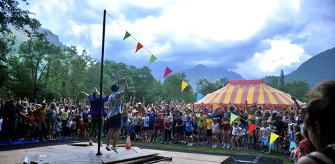 Festival Montagn'Arts 2025 photos de Claire Bertand, HAPPY APOCALYPSE TO YOU C.BERTRAND  42 