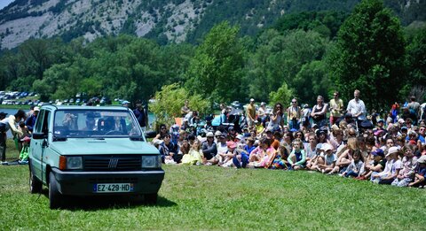 Festival Montagn'Arts 2025 photos de Claire Bertand, LA BEAUTE DE NOS VIES BANCALES  1 