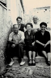 Santa Lucia di Mercurio, 41  Jeanne et les Grimaldi