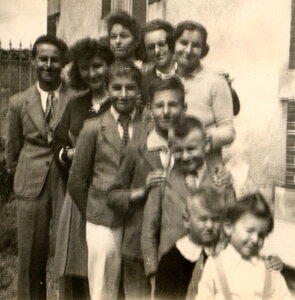 Famille Durocq, 19xx_Papa_James_Mémé_Louis_xx_Gilbert_Durocq__1200_100_C