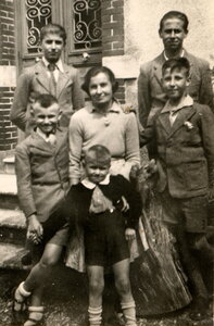 Famille Durocq, 1944_Papa_James_Mémé_Louis_xx_Gilbert_Durocq_1200_100_C