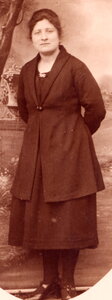 Famille Brouhard, 192x_Mémé_Brouhard_1200_100_C