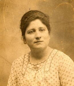 Famille Brouhard, 192x_Mémé_Brouhard_1200_140_C