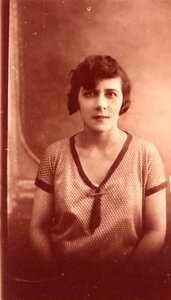 Famille Brouhard, 1930_Tante_Hélène_Salmon_1200_120_C