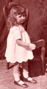Famille Brouhard, 1934_Maman_1200_150_C