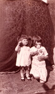 Famille Brouhard, 1934_Maman_Suzie_800_100_C
