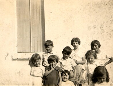 Famille Brouhard, 1934_xx_Suzie_xx_Maman_1200_100_C