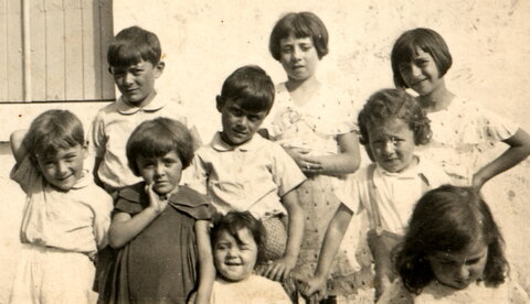 Famille Brouhard, 1934_xx_Suzie_xx_Maman_1200_140_C