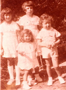 Famille Brouhard, 1935_JanineSalmon_Maman_Suzie_BernardSalmon_1200_100_C