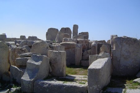 2006  Malte, 5 3 hagar qim 01