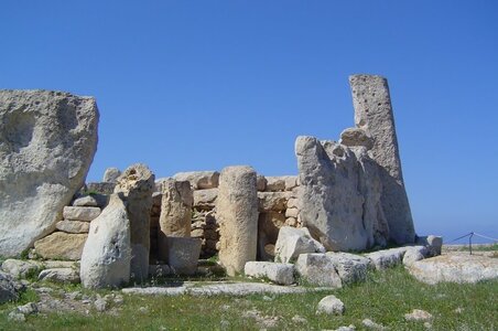 2006  Malte, 5 3 hagar qim 02