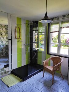 site ferme du val fleuri chambre d'hotes, douche 2p
