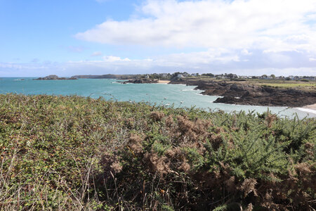2025_09_04 La Guimorais - Saint-Malo, IMG_0165_Le Nicet et la pointe du Christ depuis la pointe de la Varde