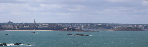 2025_09_04 La Guimorais - Saint-Malo, IMG_0178 - IMG_0179_Saint-Malo depuis la pointe de la Varde