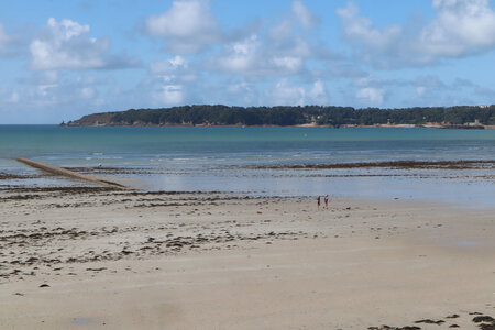 2025_09_05 Jersey de St-Helier à La Corbiere, IMG_0240_La pointe de Noirmont depuis la promenade de Saint-Aubin