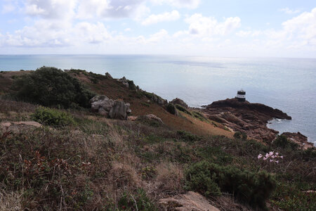 2025_09_05 Jersey de St-Helier à La Corbiere, IMG_0270_La pointe de Noirmont