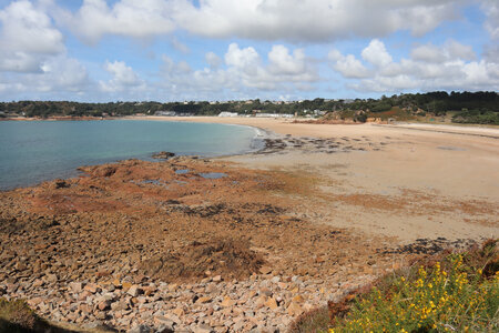 2025_09_05 Jersey de St-Helier à La Corbiere, IMG_0285_La plage de Ouaisne