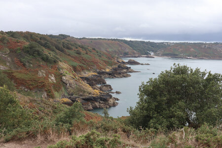 2025_09_07 Jersey de Devil's Hole à St-Catherine, IMG_0404_Vue depuis la pointe de White Rock
