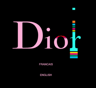 Le mot Dior sur fond noir apparaît progressivement, la dernière lettre est en cours de constitution par l'arrivée de petits rectangles s'accumulant