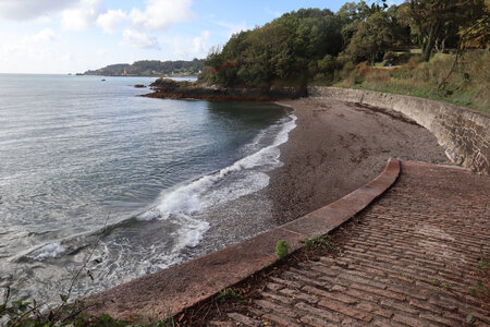 2025_09_08 Jersey de St-Catherine à St-Helier, IMG_0416_La cale de Belval