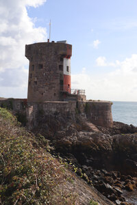 2025_09_08 Jersey de St-Catherine à St-Helier, IMG_0428_La tour Archirondel