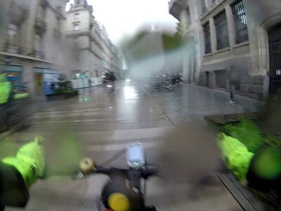 nancy_essey_les_nancy_voie_bus_tram_coronapiste, vlcsnap-2025-09-30-09h04m07s755