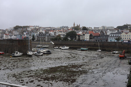 2025_09_10 St Peter Port, IMG_0554_Le port