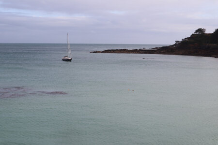 2025_09_10 St Peter Port, IMG_0577_L’anse du Havelet et la pointe de La Valette