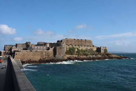 2025_09_15-17 St Peter Port, IMG_0979_Château Cornet