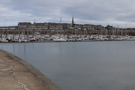 2025_09_18 Saint-Malo des Sablons au barrage sur la Rance, IMG_1050_Le port des Sablons
